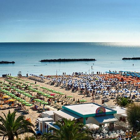 Hotel Continental San Benedetto del Tronto Zewnętrze zdjęcie
