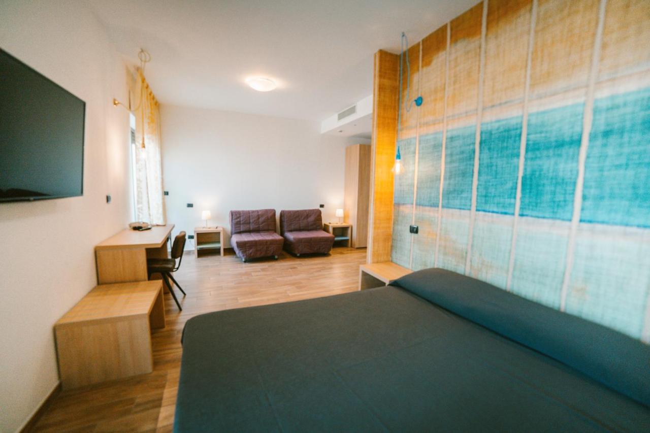 Hotel Continental San Benedetto del Tronto Zewnętrze zdjęcie