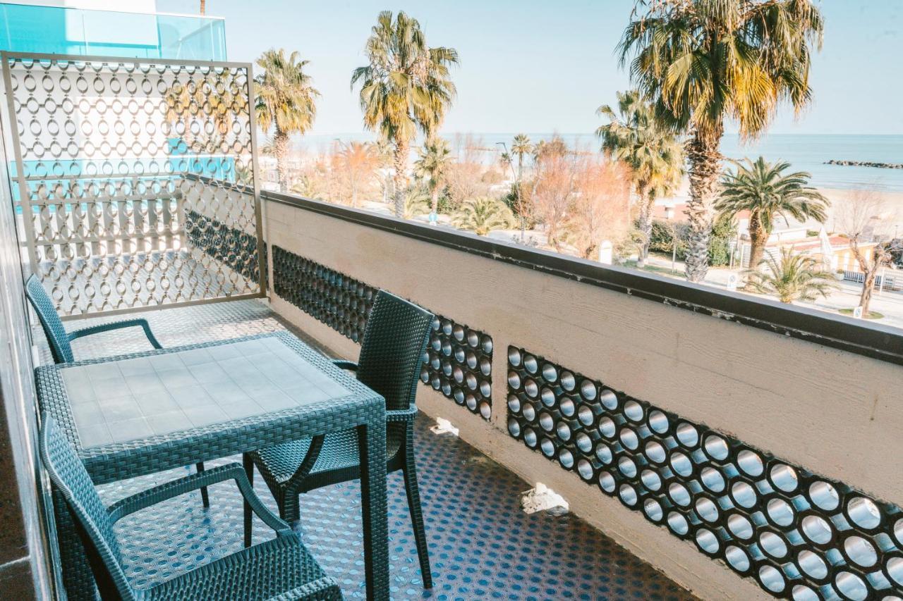 Hotel Continental San Benedetto del Tronto Zewnętrze zdjęcie