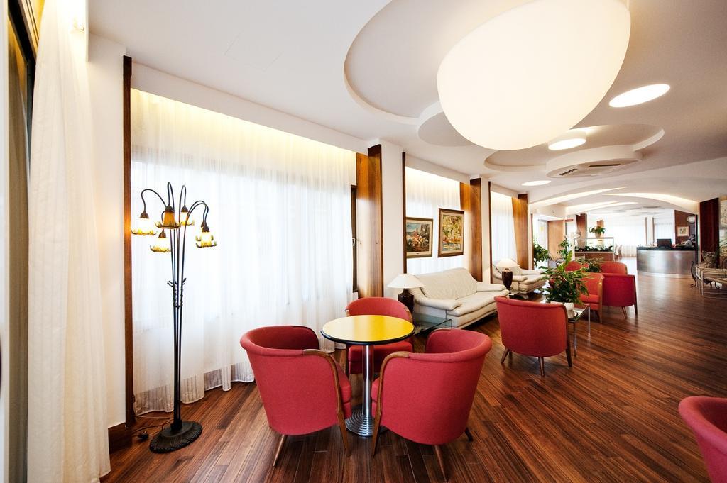 Hotel Continental San Benedetto del Tronto Zewnętrze zdjęcie