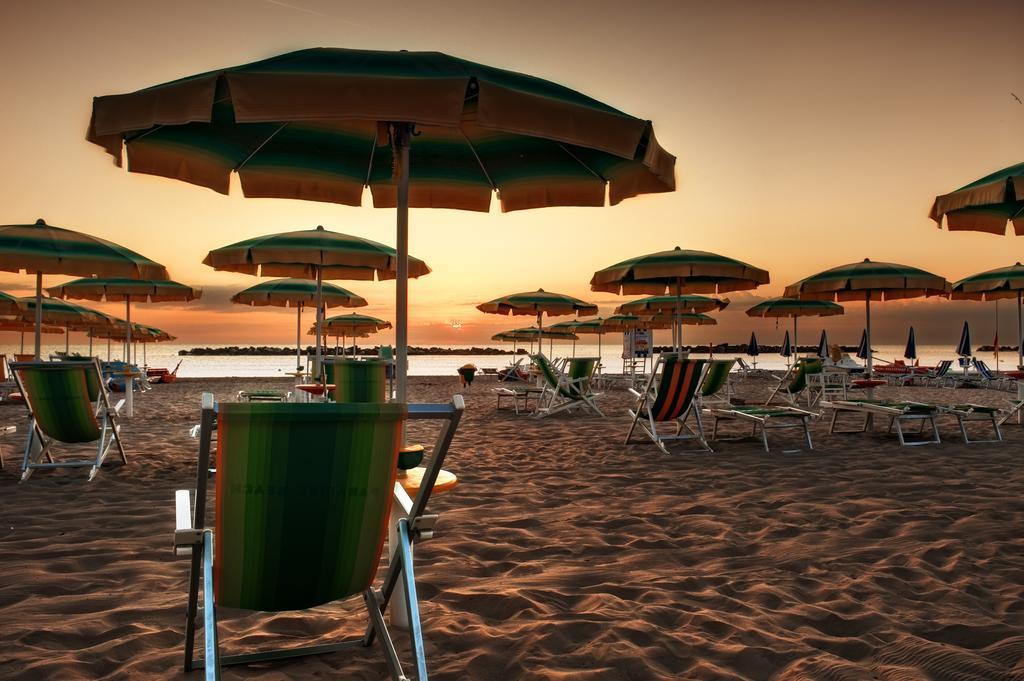 Hotel Continental San Benedetto del Tronto Zewnętrze zdjęcie